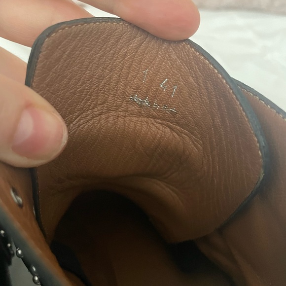 Givenchy Prue Boot - Picture 4 of 9